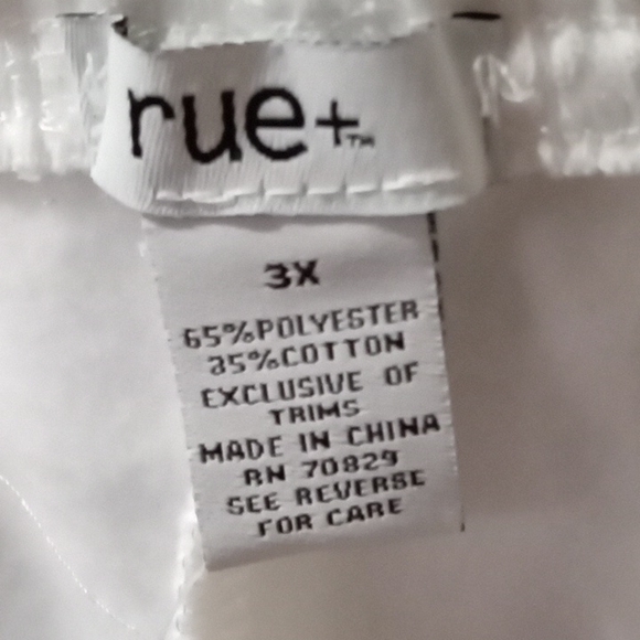 New Women's Plus Size Shorts W/ Elastic Tie String Waist (Forever Love message) - Picture 8 of 10